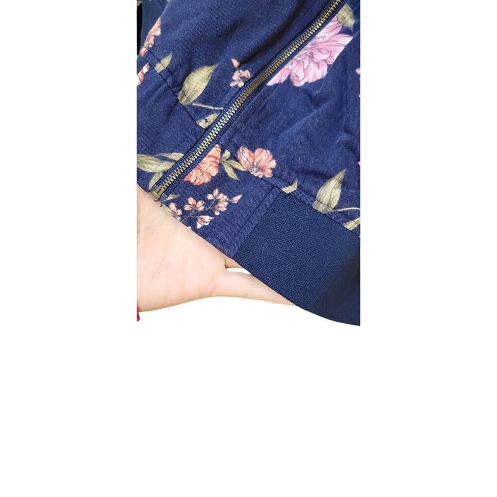 Torrid Blue Floral Bomber Jacket Rayon Women's 4x NWOT - Picture 5 of 13